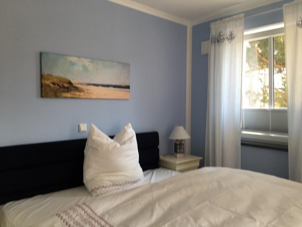Haus Pamir - Ferienwohnungen ออสท์เซบาด นีนฮาเกิน ภายนอก รูปภาพ