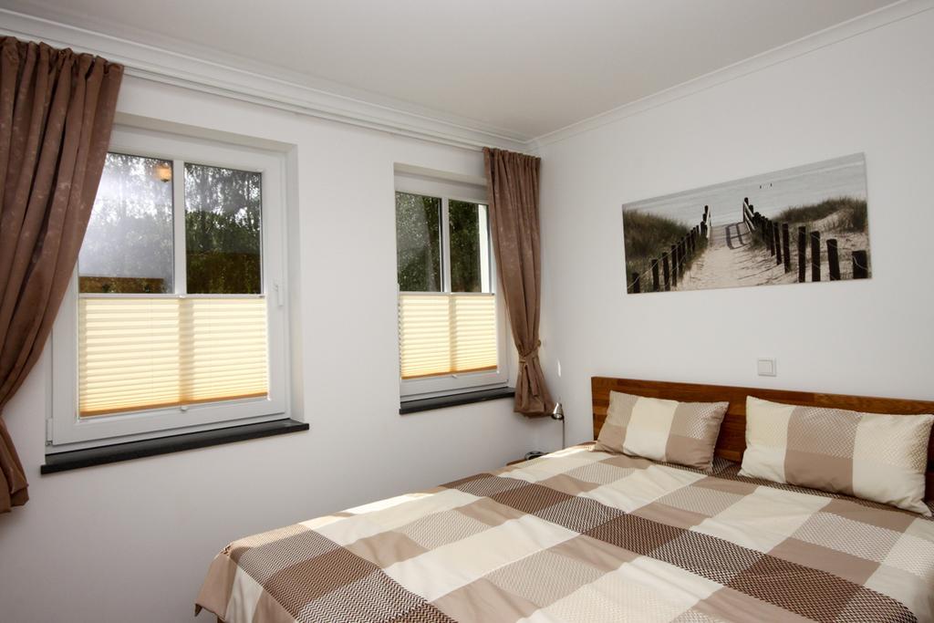 Haus Pamir - Ferienwohnungen ออสท์เซบาด นีนฮาเกิน ภายนอก รูปภาพ
