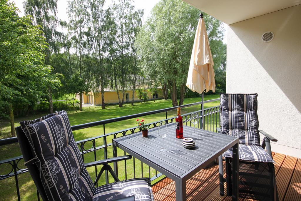 Haus Pamir - Ferienwohnungen ออสท์เซบาด นีนฮาเกิน ภายนอก รูปภาพ